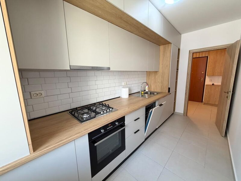 Cartierul Solar, apartament 2 camere.